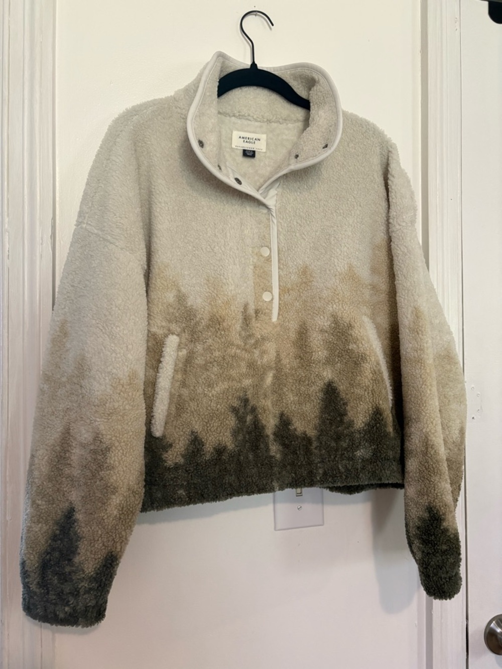 American Eagle Outfitters Cream & Olive Gradient Sherpa Pullover
